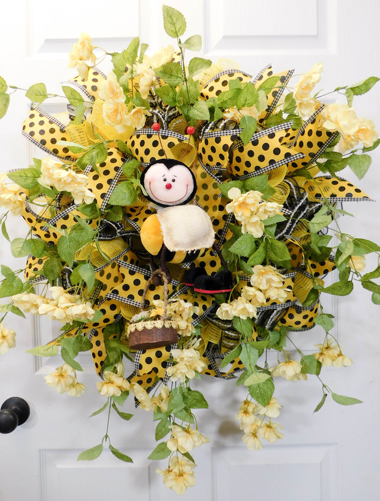 Bee with Basket Deco Mesh Wreath